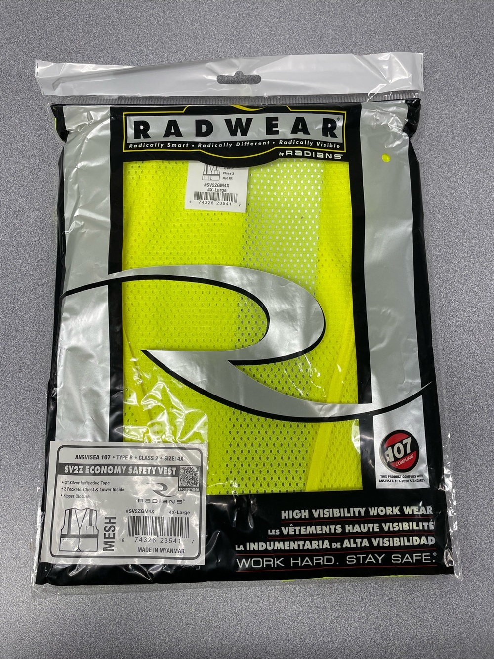 High-Visibility 4X Yellow Safety Vest - Men New in Package Size 4X